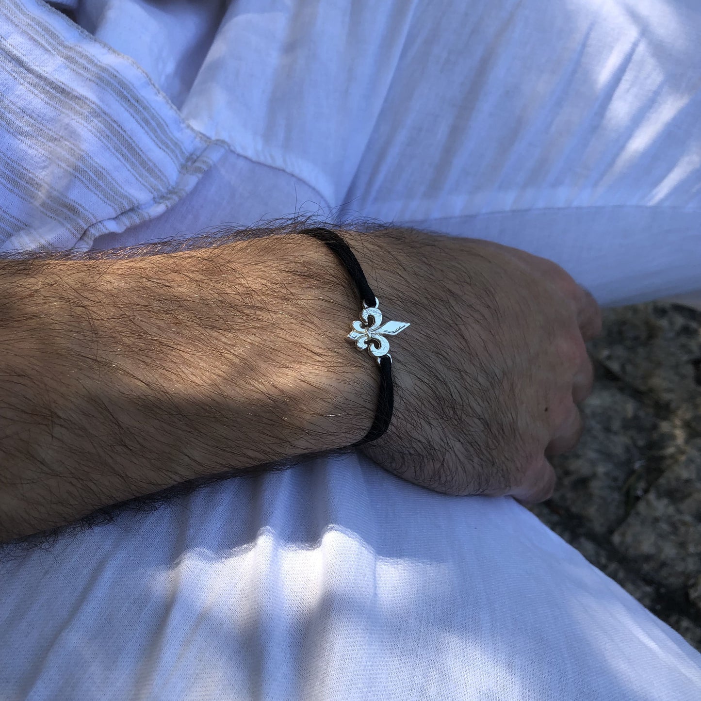 Bracelet Fleur de Lys Noir